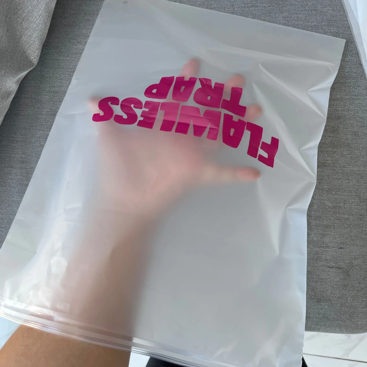 Custom Matte Print Pe Zipper lock Poly Zipper Lock Frosted Plastic Packaging Bag For Clothes and shoes