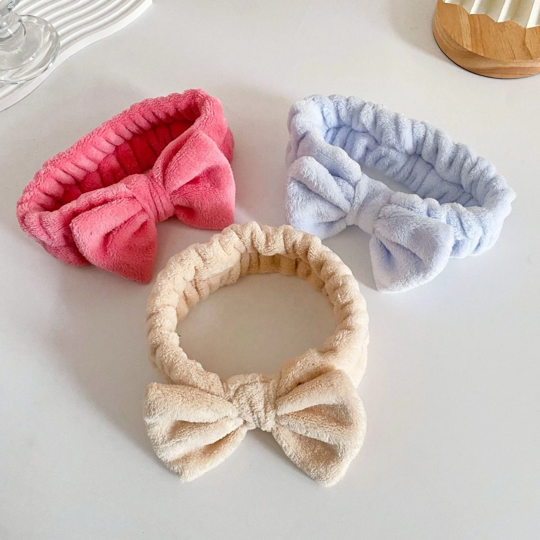 Wholesale Coral Velvet Elastic Face Wash Headband Skincare Makeup Band Bow Bath Spa Facial Headband For Women