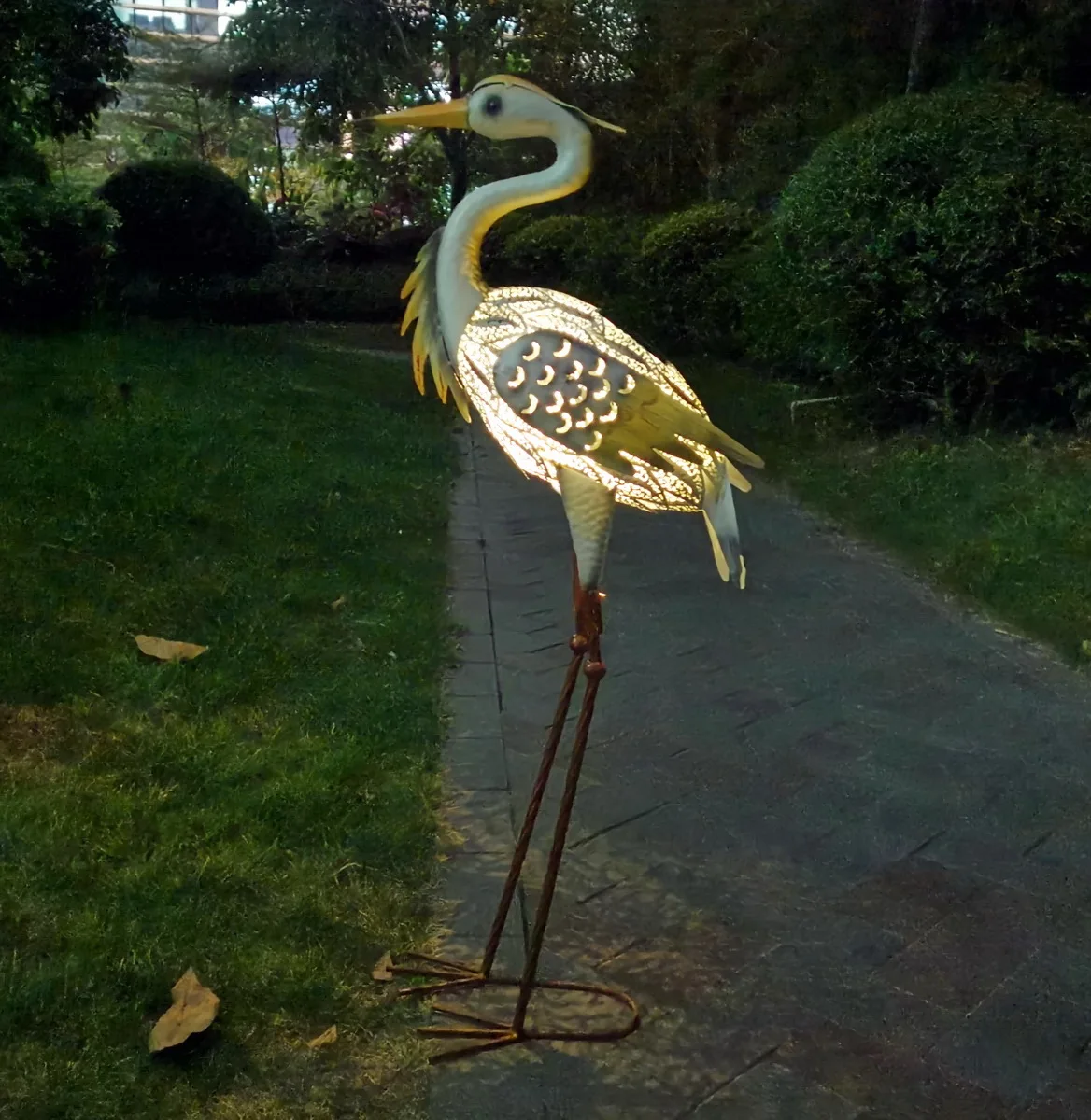 Для декоративного освещения заднего двора металлическая скульптура heron декоративное освещение на солнечной