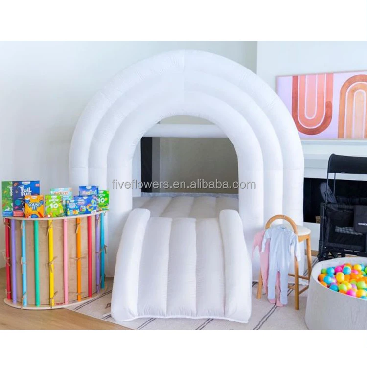 Cheap price PVC small bouncy castles for babies kids white bouncer indoor outdoor rainbow bounce house for party rentals