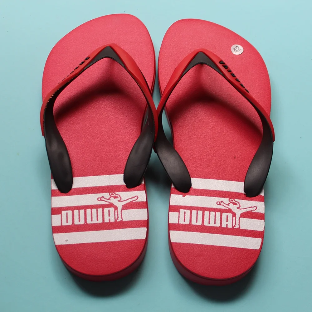 Customizable Lightweight Beach Sandals Eva Flip Flops with PVC Insole Waterproof and Breathable for Casual Occasions