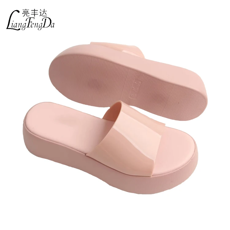 Summer New Design Platform Slippers for Women Fashion Trend Increase Jelly Sandals Fancy Little Girls PU Opp Bag Female Flat-221