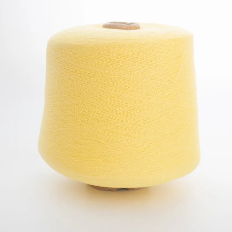 Sell a Large Number of Cotton Yarn  20S 40S Pure White 100% Pure Cotton Yarn Beginning Spinning for Knitting T-shirt Stockings