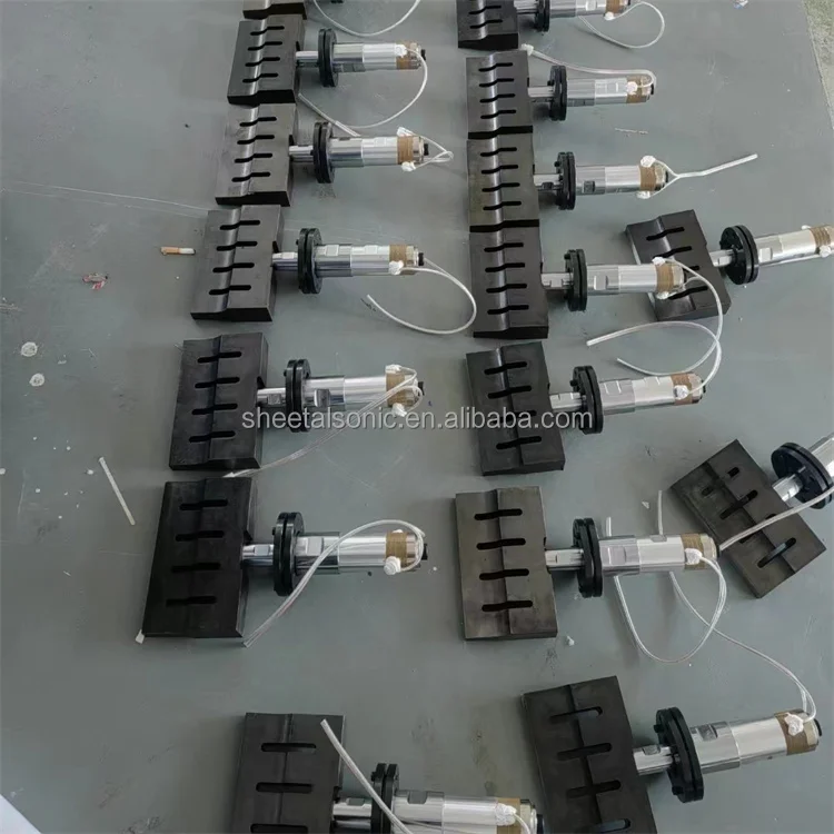 Ultrasonic Horn For Non Woven Bag Machine 20khz Ultrasonic Traducer Round Horn