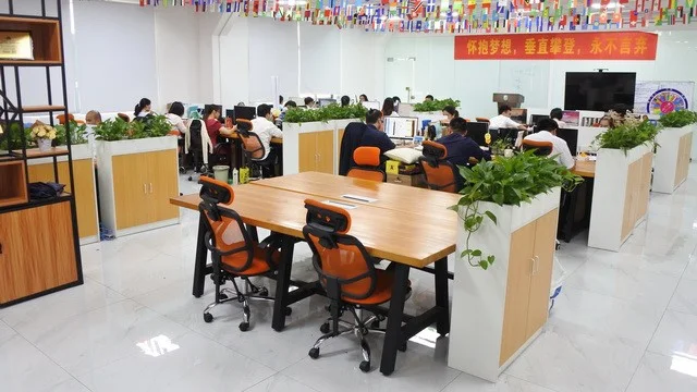 High-speed automatic suction nozzle stand-up pouch laundry detergent filling machine