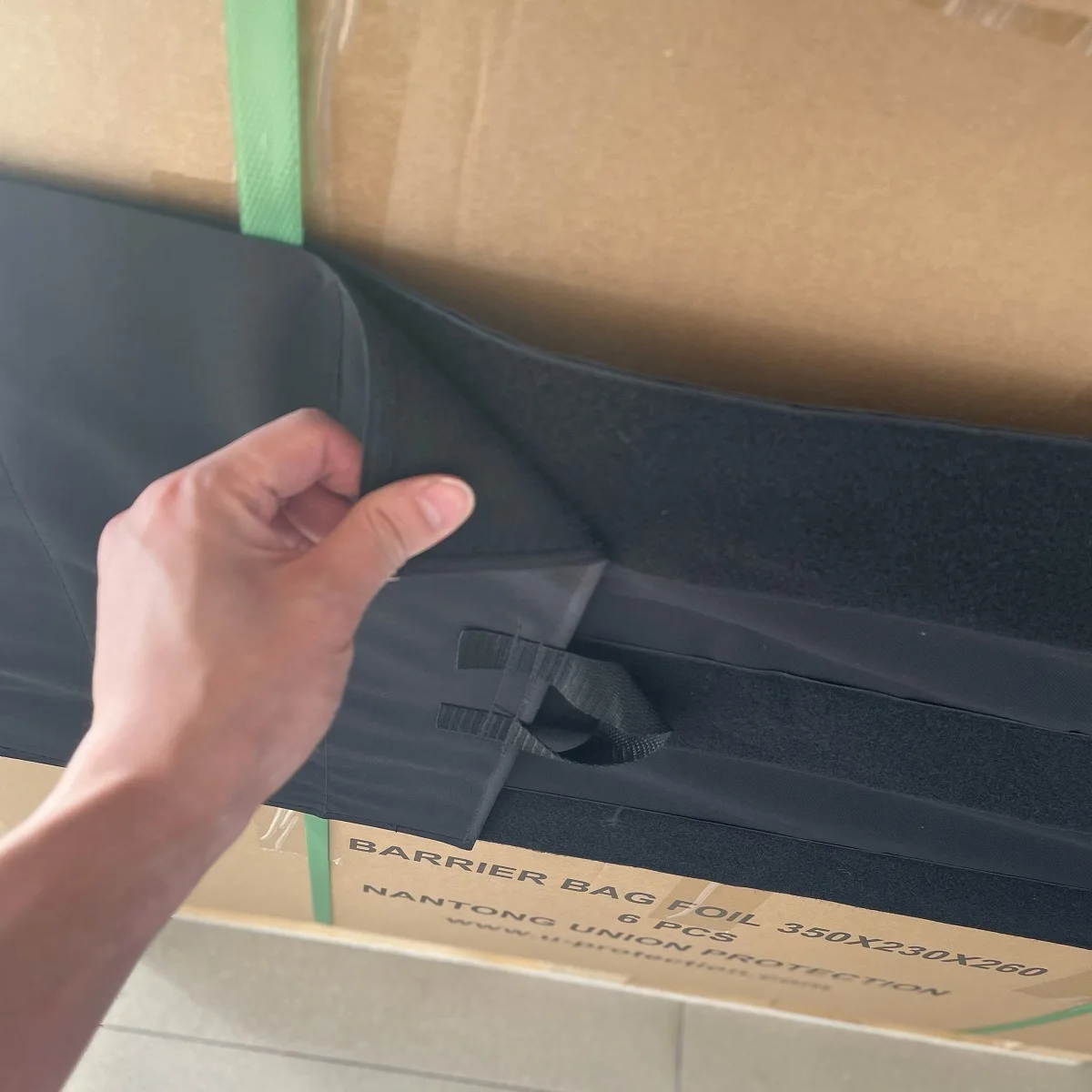 Eco Friendly Elastic Reusable Oxford Pallet Strap Wrap pallet hood