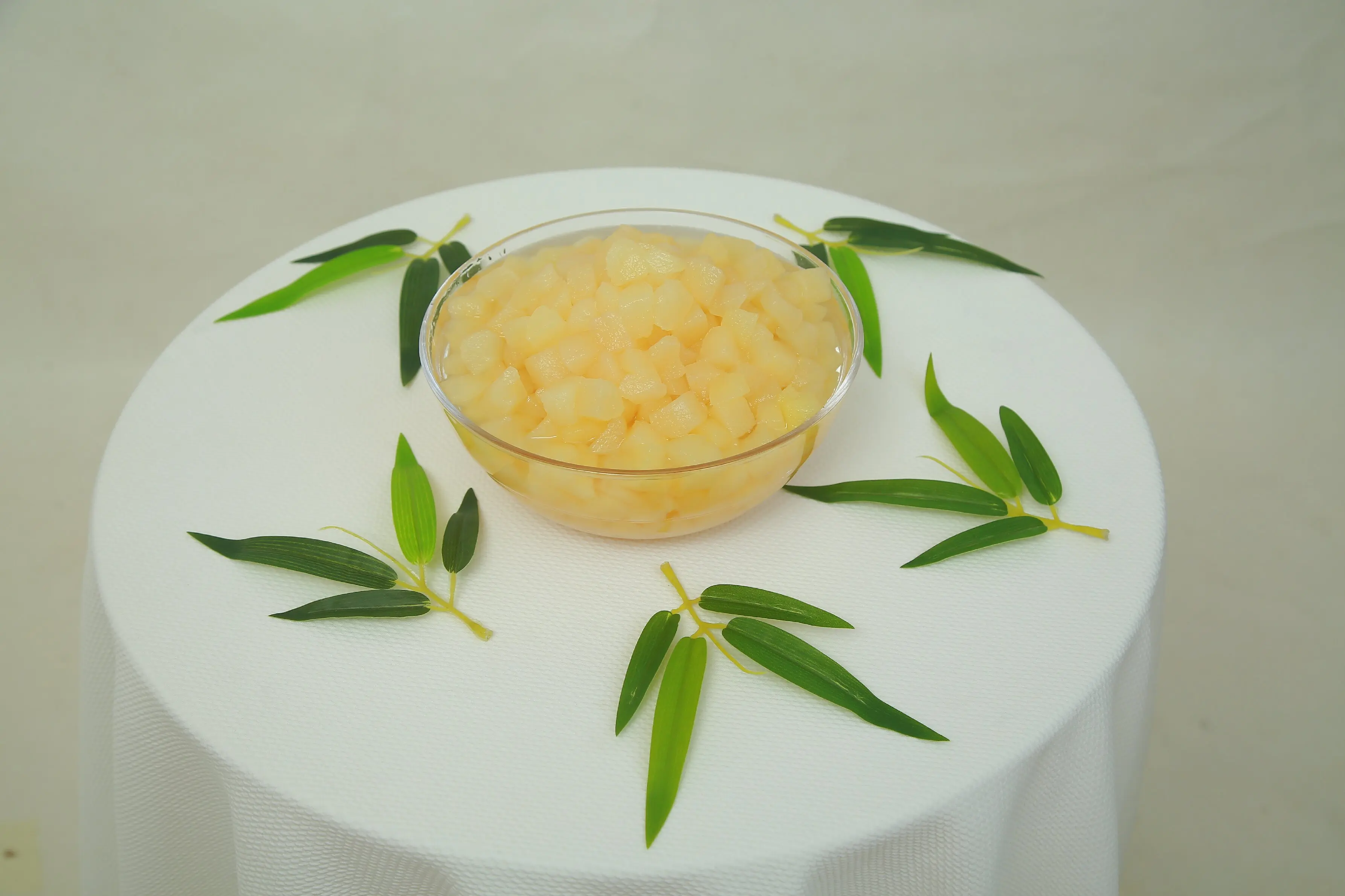 3000 г * 6 поставка с завода лидер продаж вкусные консервированные кубиками снежные груши в легком сиропе новое качество Китай