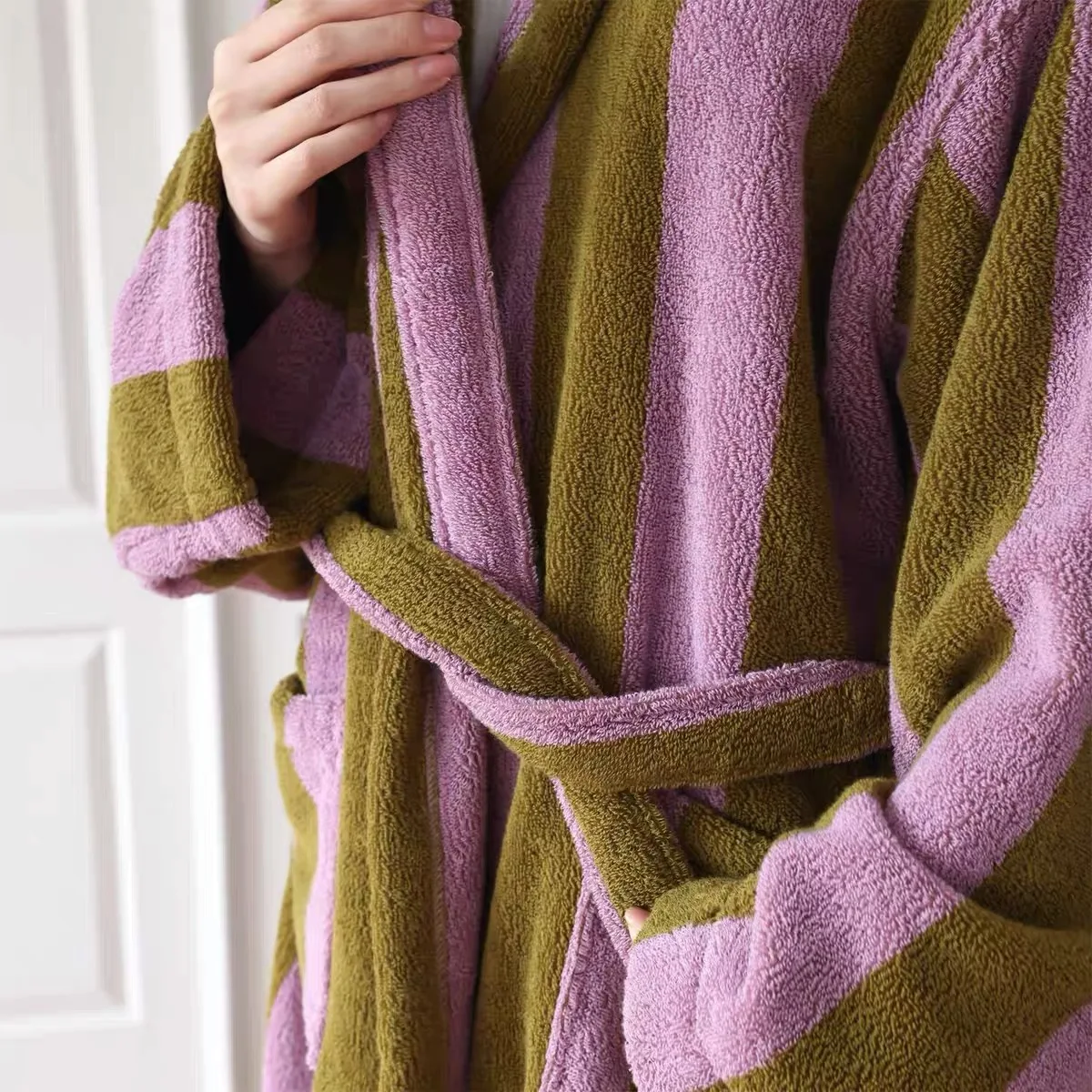 Oeko tex 100 long mens dressing gown luxury bathrobe soft absorbent stripe cotton terry robe with hood