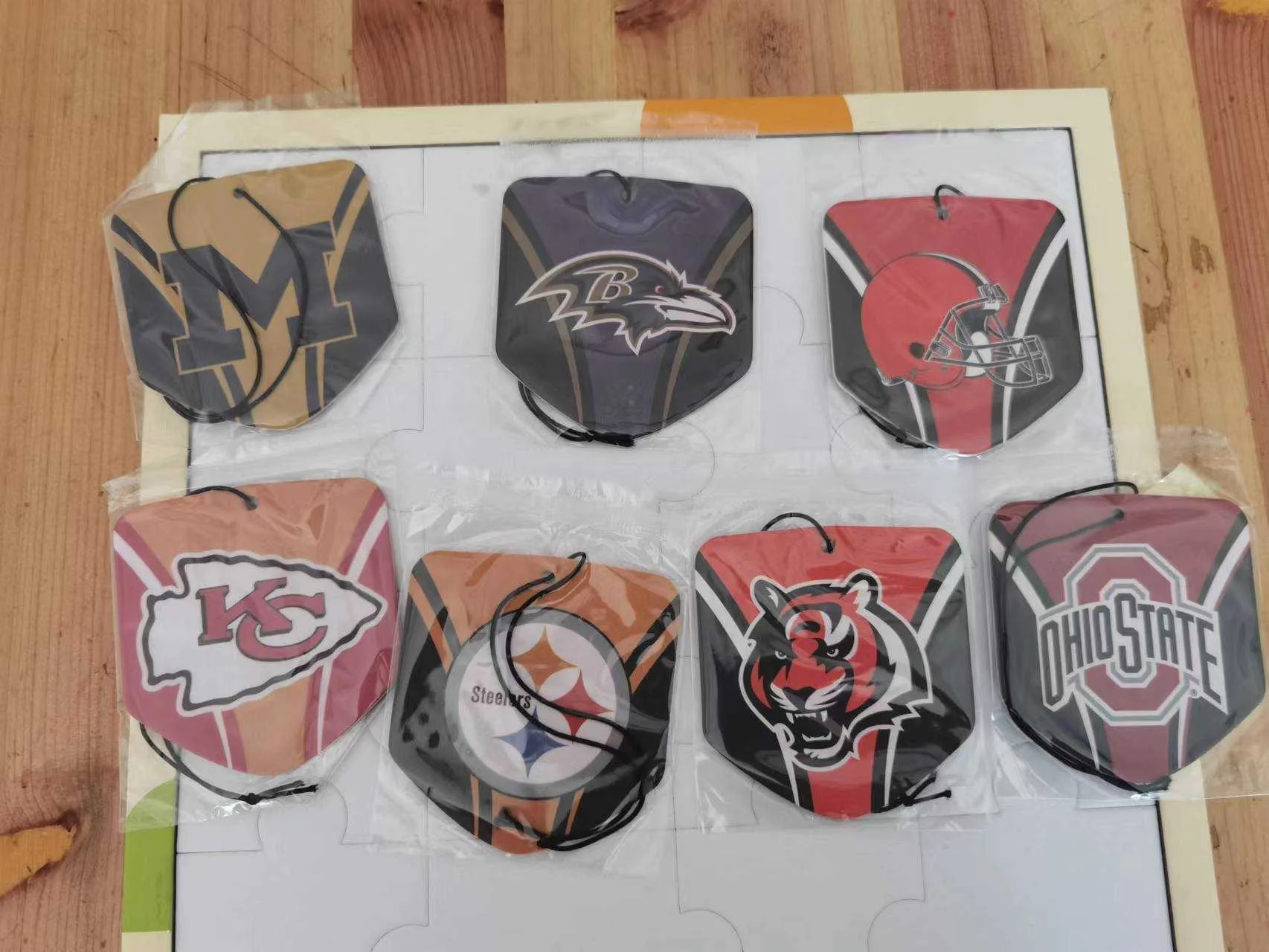 New Custom Hanging Car Air Freshener Odor Eliminator Shield Design All Kind Fragrant