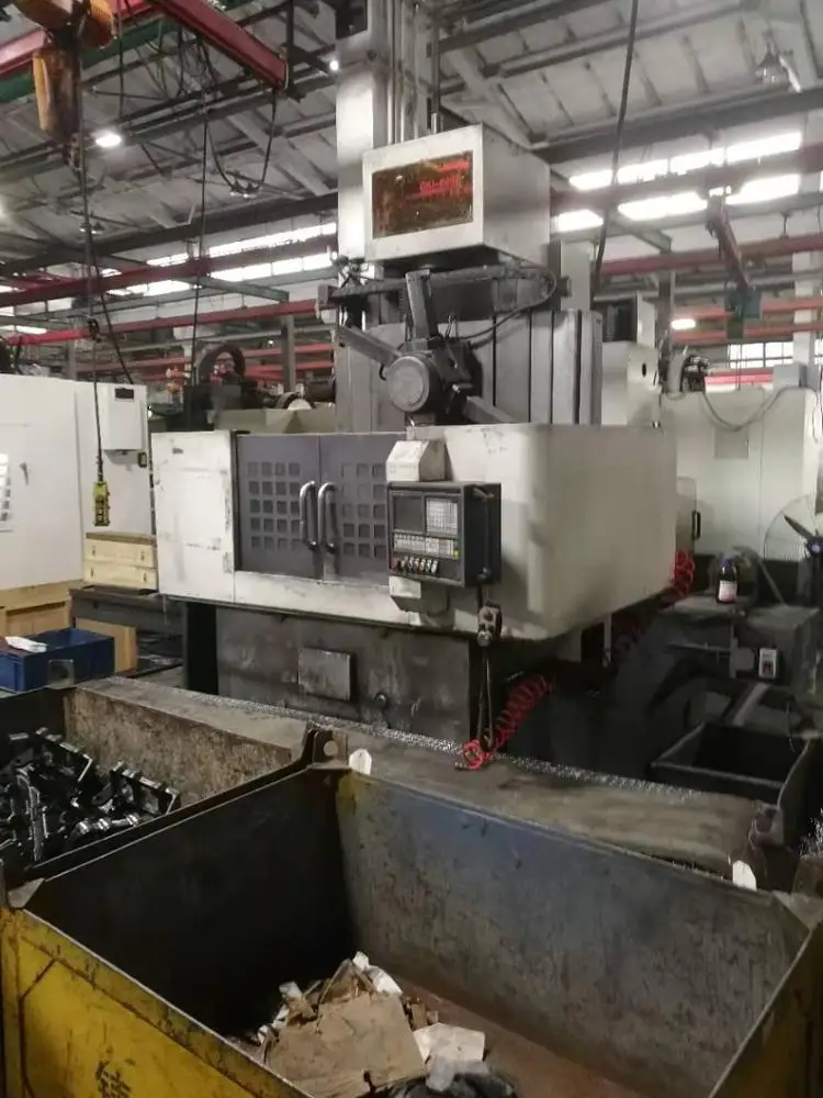 Manufacturers direct selling vertical CNC lathe cki-800b plus heavy duty cnc milling machine