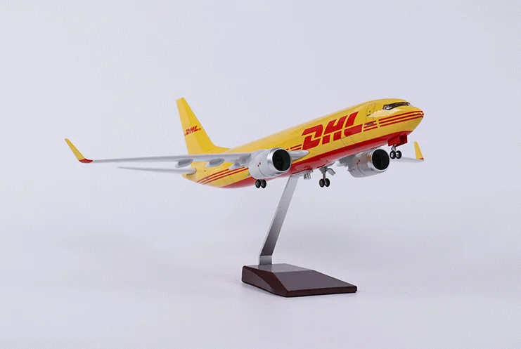 New Arrival1:200 airplane OEM scale resin aircraft model collection plane models aircraft hobbies & models for Holiday gift