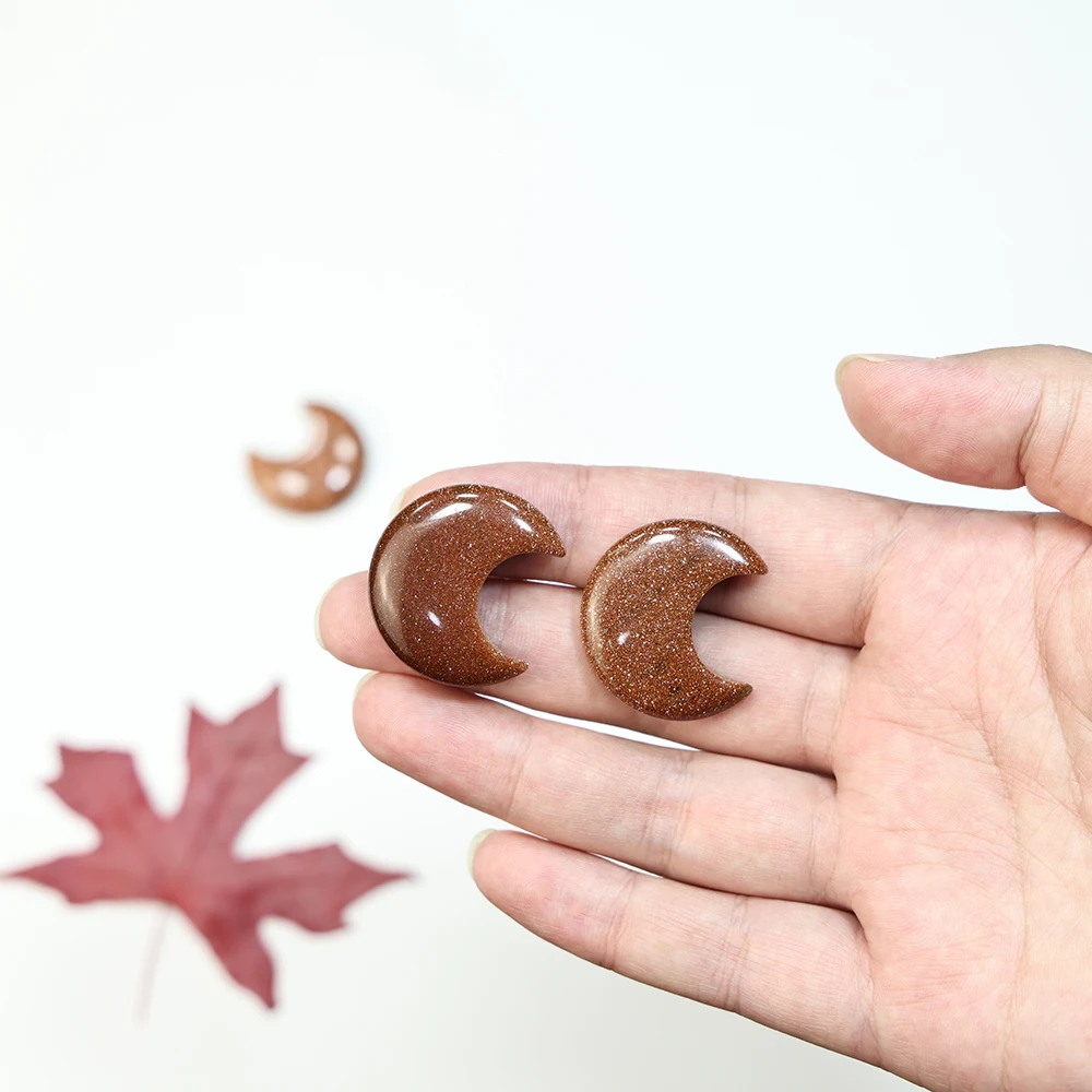 Wholesale  Gemstones Crystal Stone  Natural polished Hand Carved Crystal Crafts golden sandstone  Moon  For Gifts