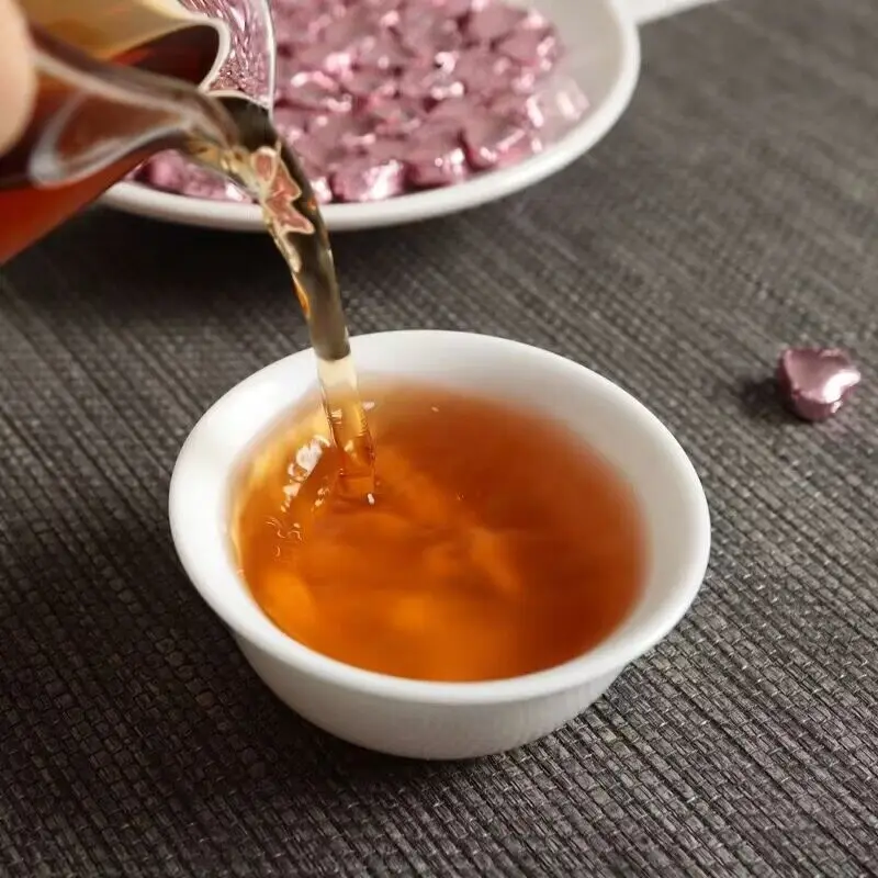 Instant Yunnan Puer Oil Heart Shape Chagao Puerh Tea Paste Fermented Rose Puer Chagao Resin