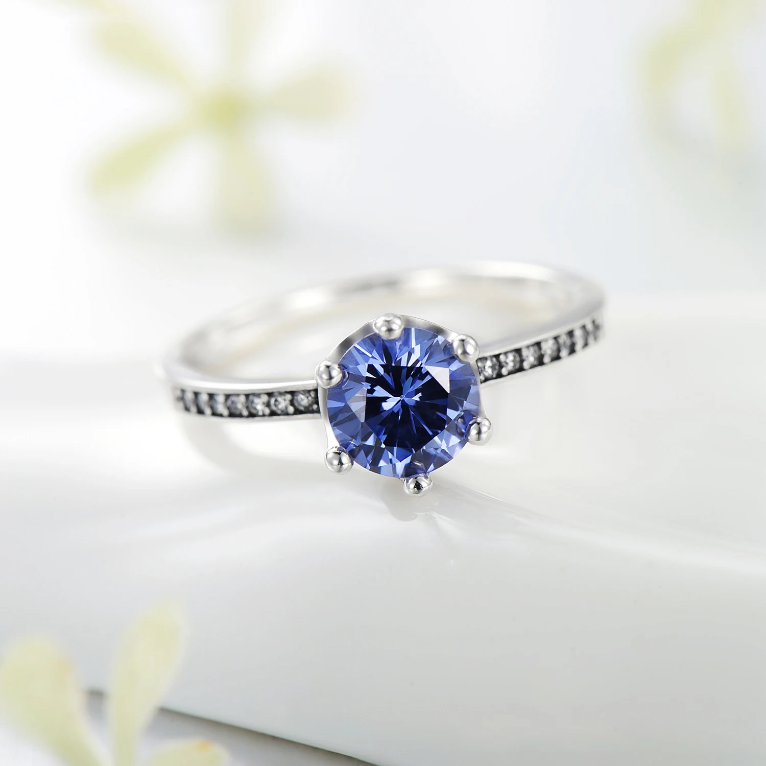 Genuine 925 Sterling Silver Delicate Charming Round Blue Zircon Finger Rings For Women Fine Jewelry Accessories