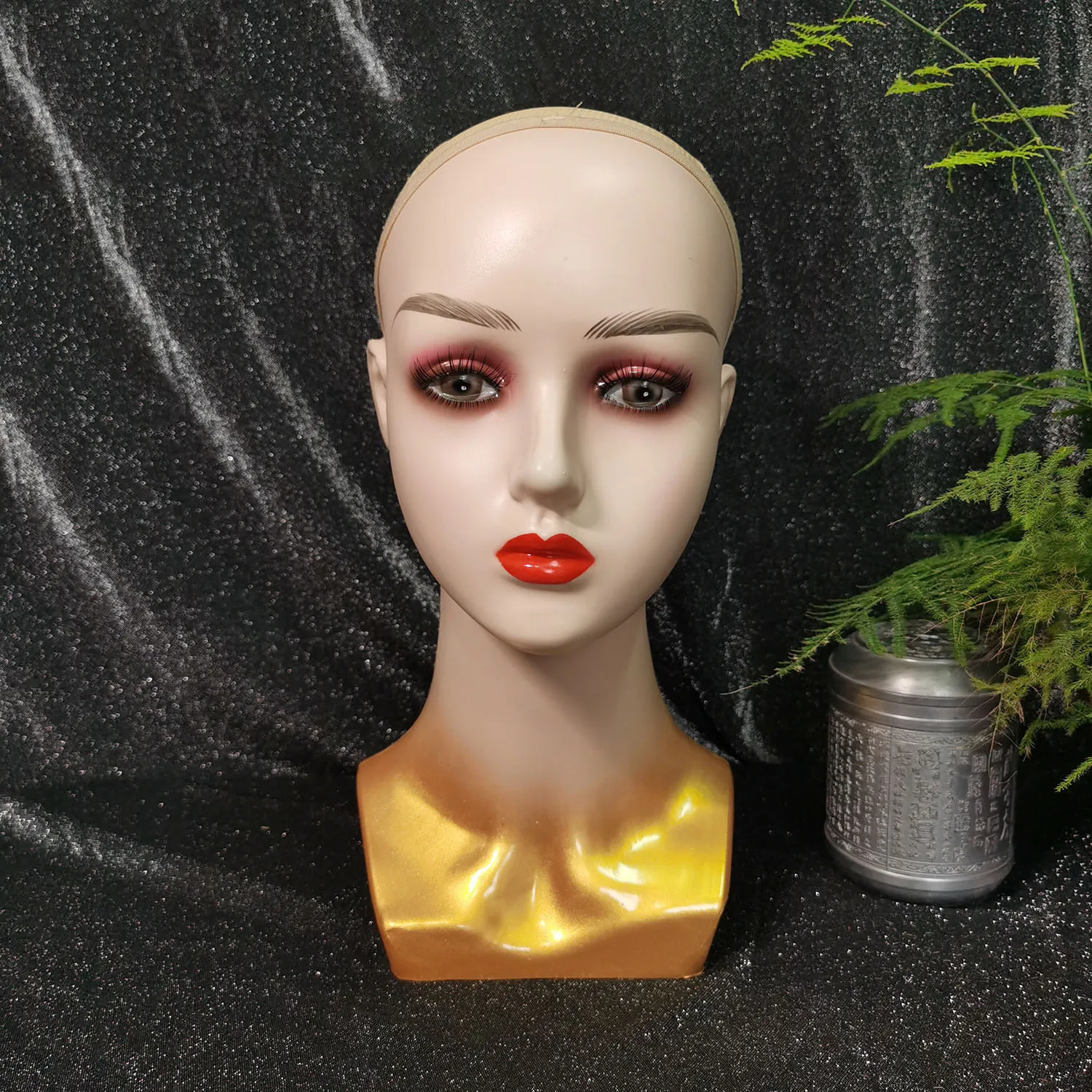 Smiling mannequin for wig display plastic mannequin mannequin torso