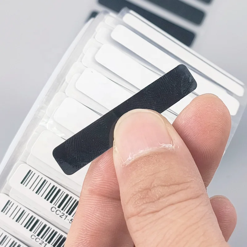 Этикетки наклейки полипропиленовые вулканизирующие материалы Rfid-защита для шин изготовленные на заказ водонепроницаемые рулонные белые ПЭТ резиновые этикетки вулканизации