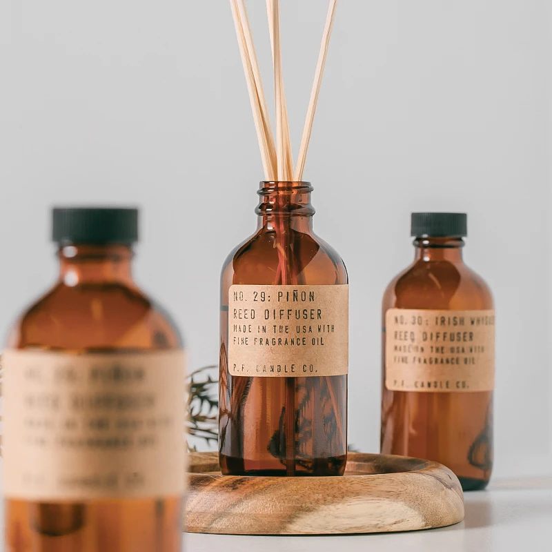 Hot Selling Aromatherapy Essential Oil Home Lasting Office Air Fresh Fragrance Room Perfume Bedroom Glass Bottle Re