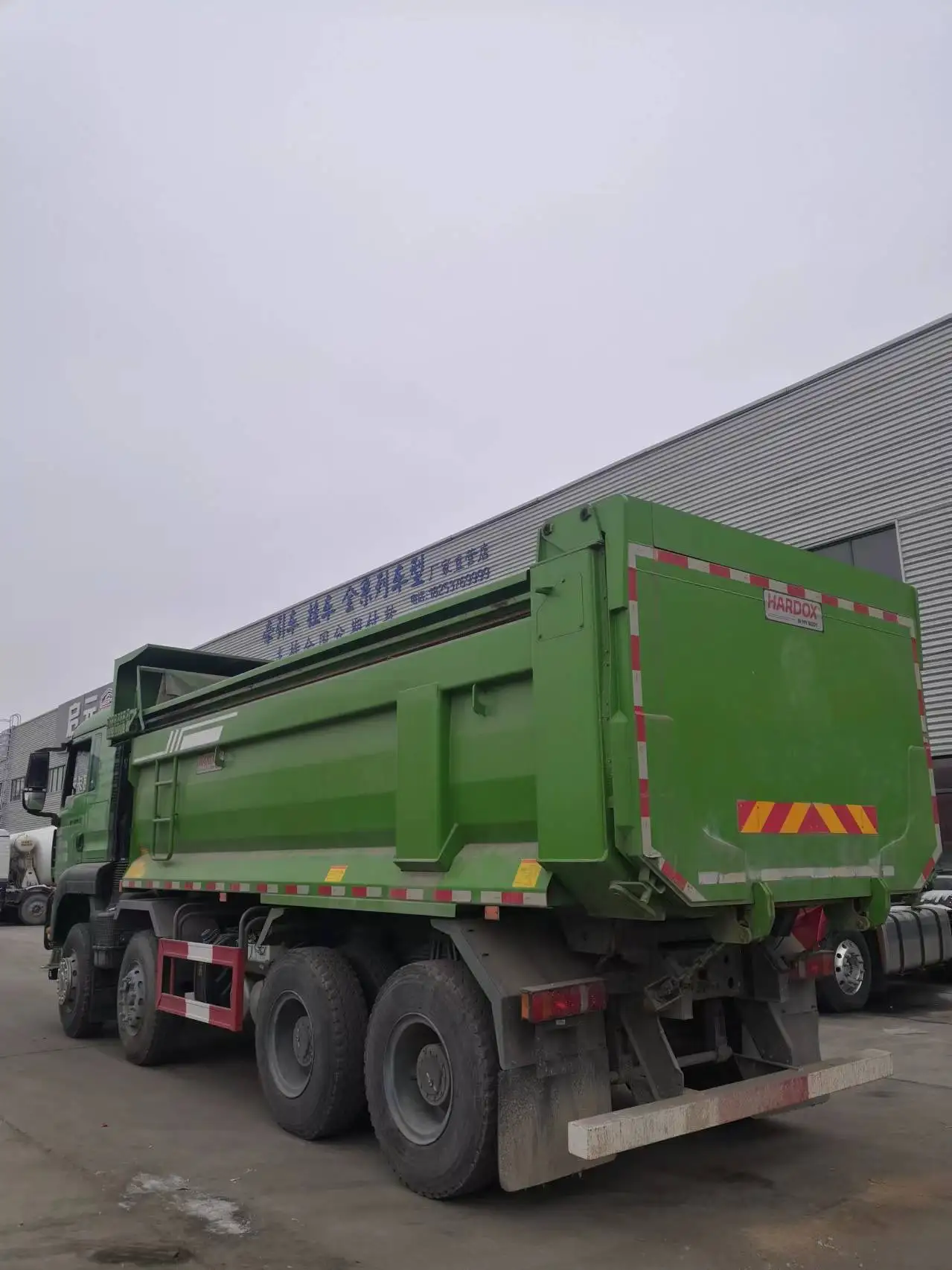 Foton Auman 8x4 Mining tipper Diesel 12 Wheel Dump Truck