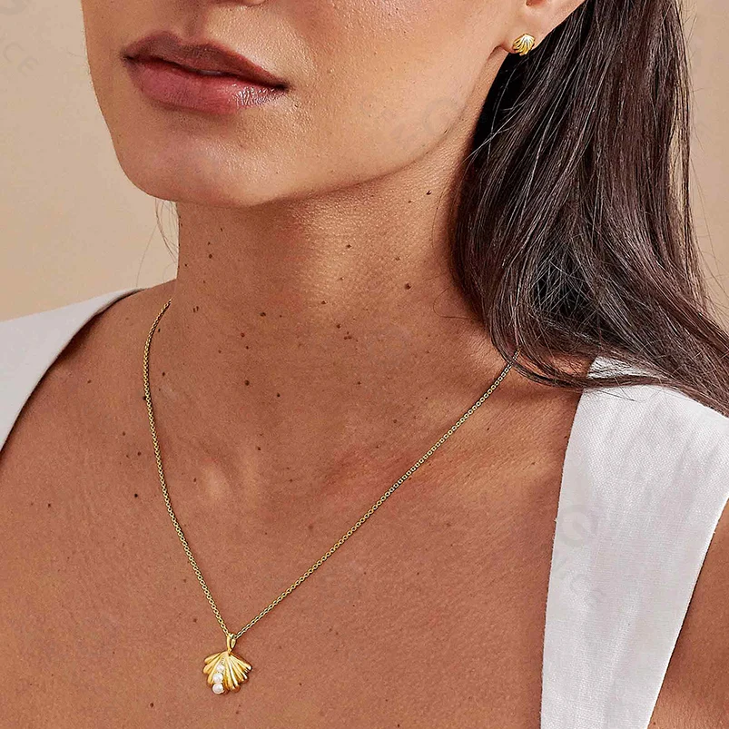 Gemnel hot selling 925 sterling silver 18k gold ocean shell pearl ammonites charm necklace