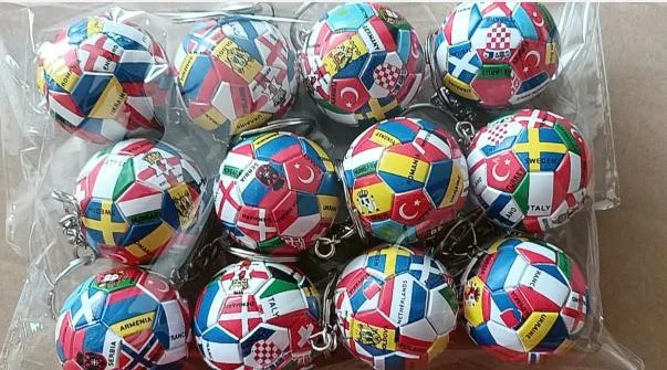 wholesale 3d custom logo plastic club football keychain; 32 European flag football keyrings