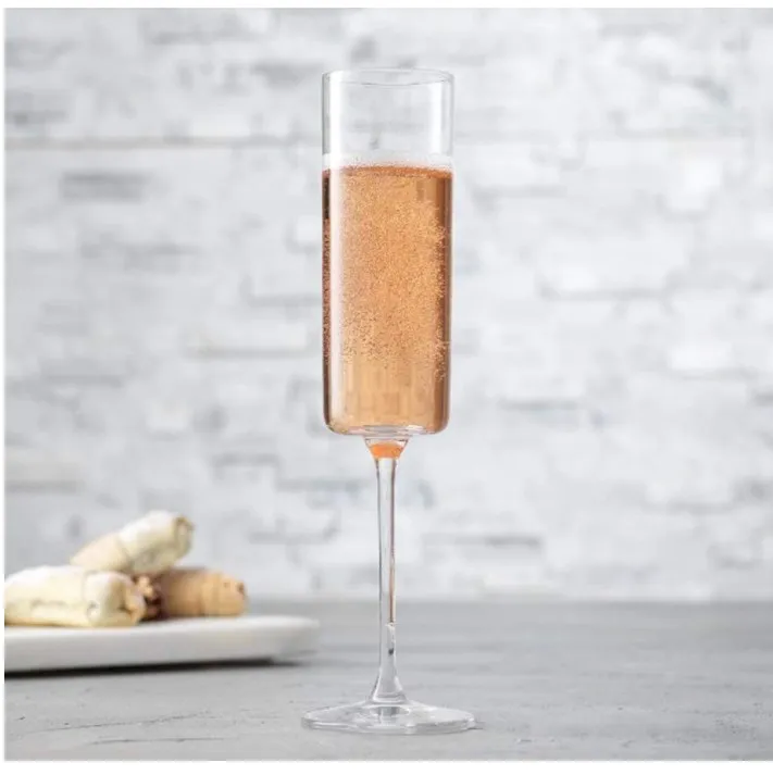 . Hot Sale Disposable  Ideal Exquisite Craftmanship Crystal Champagne Flutes  Glasses set for Home Bar,Special Occasions