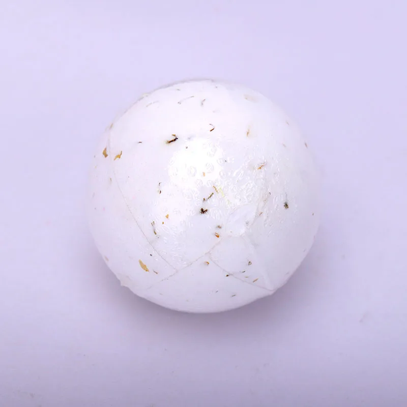 wholesale custom good price lavender bath bomb shower gel bath and body gift set in basket for women