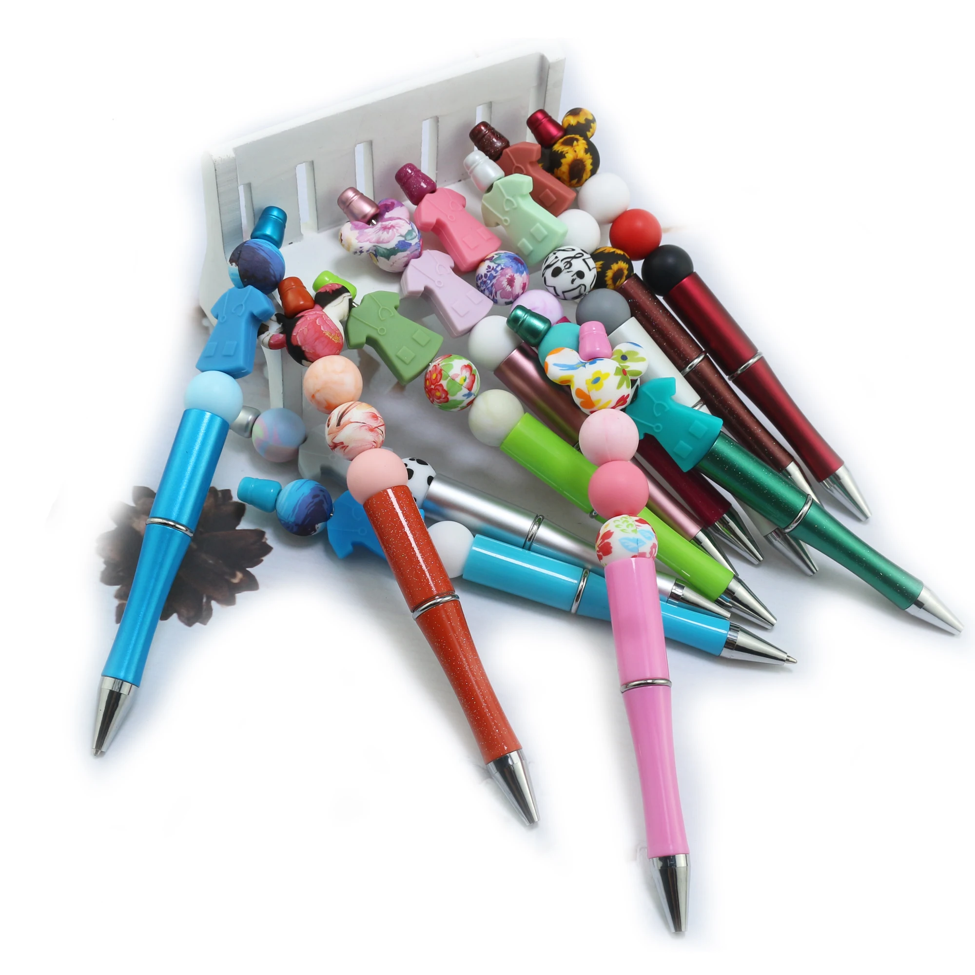 2022 New Style DIY Silicone Beaded Pens Office School Writing Supplies Plastic Ballpoint Pen