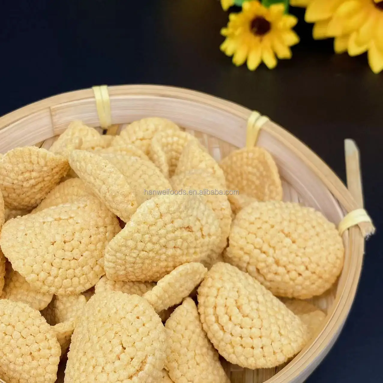 Хрустящая китайская закуска с ароматом риса
