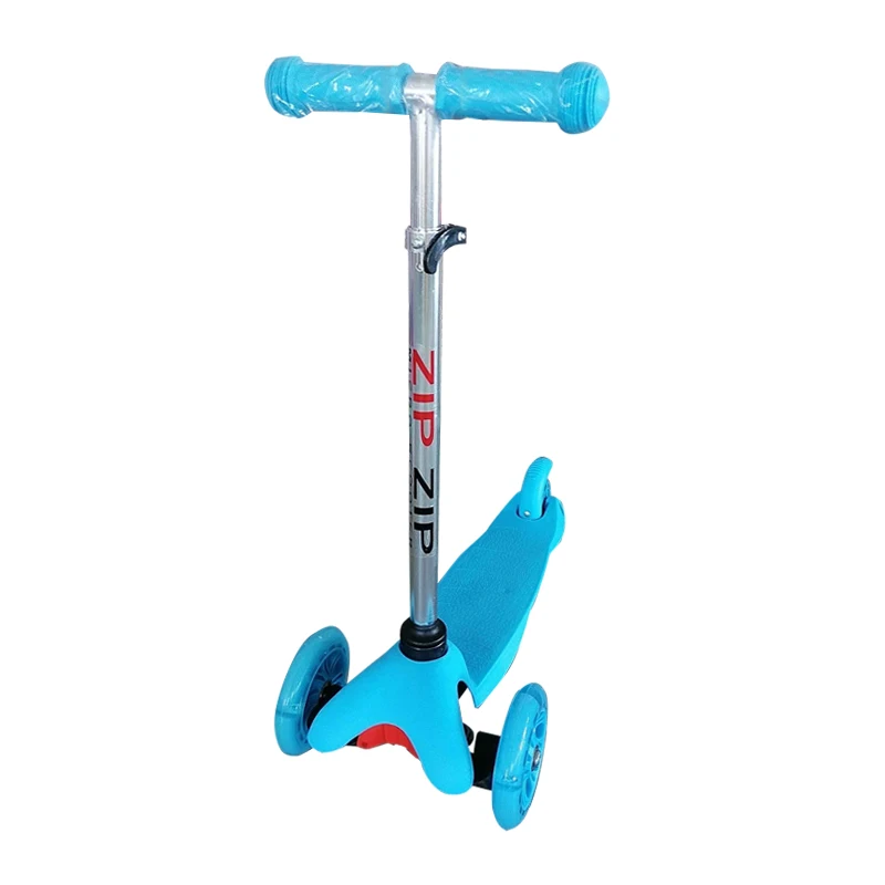 New Child 3 Wheels Flash Light Kids Kick Scooter Fashion Kick Children Scooters with LED Light