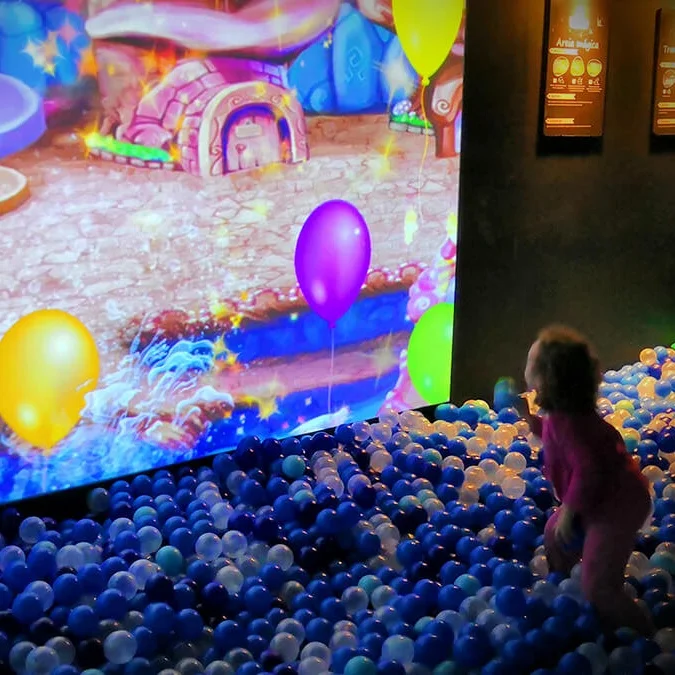 
high quality interactive projection floor system kids indoor amusement park equipment with interactive ball pool 