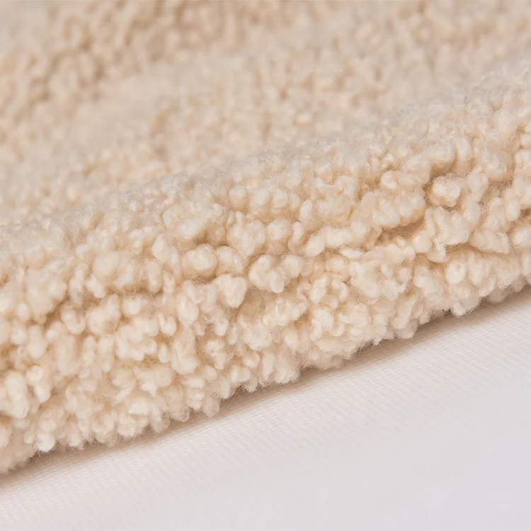 Top Quality 8 Square Foot Shearling Sheepskin Hides