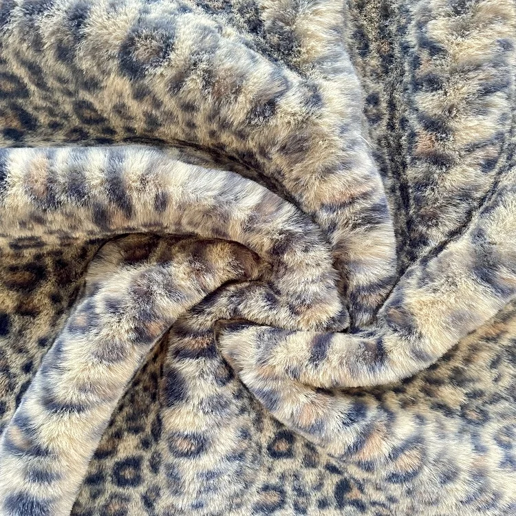 Super Soft Long Pile Faux Fur Leopard Soft Digital Printed Minky Polyester Plush Stretch Fabric