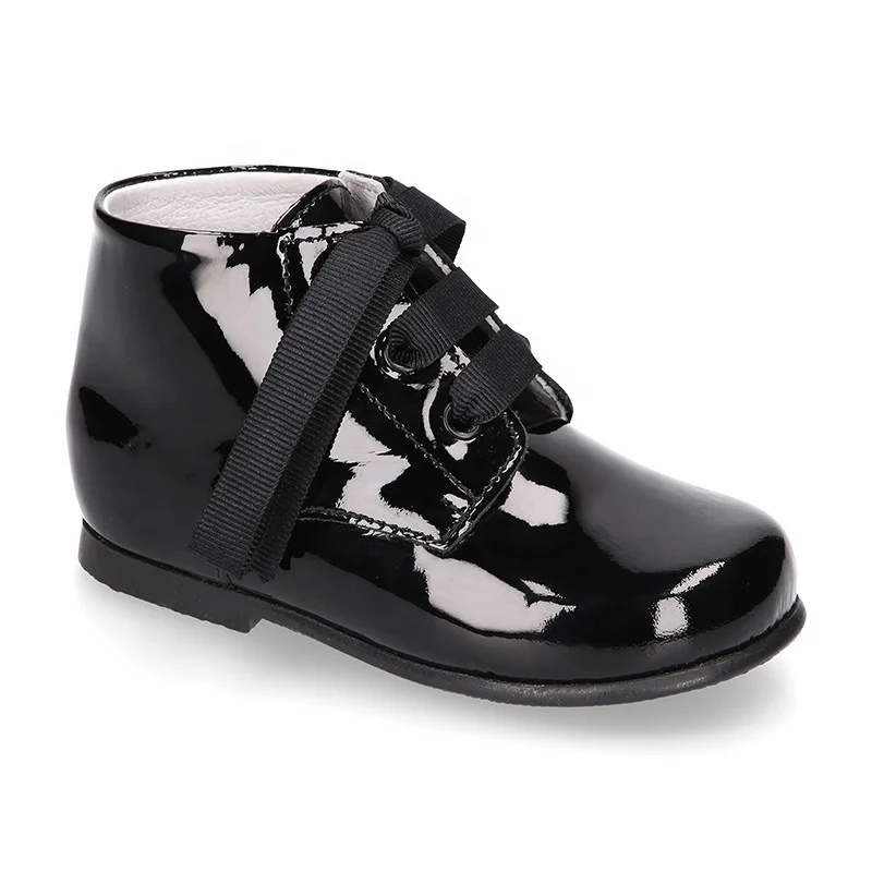 High Quality Kids Black Patent Leather Ankle Boots To Dress Fitted With Ties Closure for Little Girl Boots