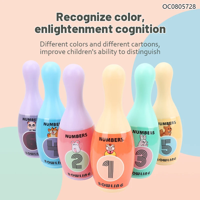 Interesting outdoor indoor mini sport game toy plastic bowling set for kids