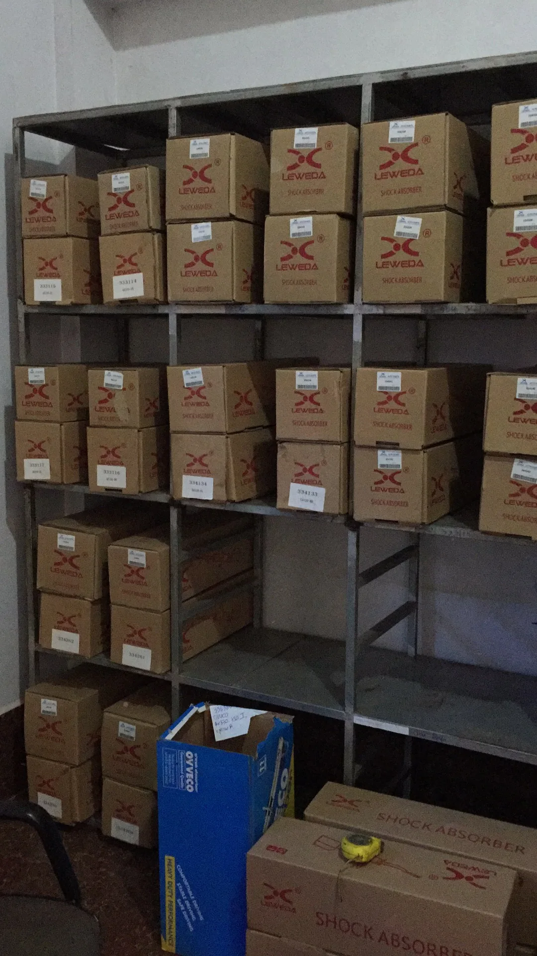 Chinese Manufacture Low price Adjustable Suspension Front Shock Absorbers 344493 48511-80107 For Toyota HIACE