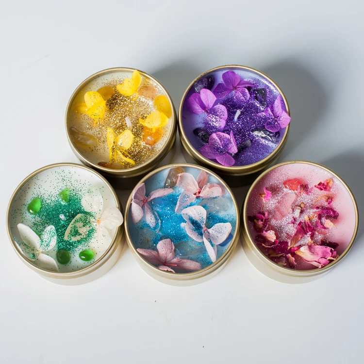lidded handmade tin custom wholesale gifts fragrance soy wax luxury scented candle withdried flower and healing crystal