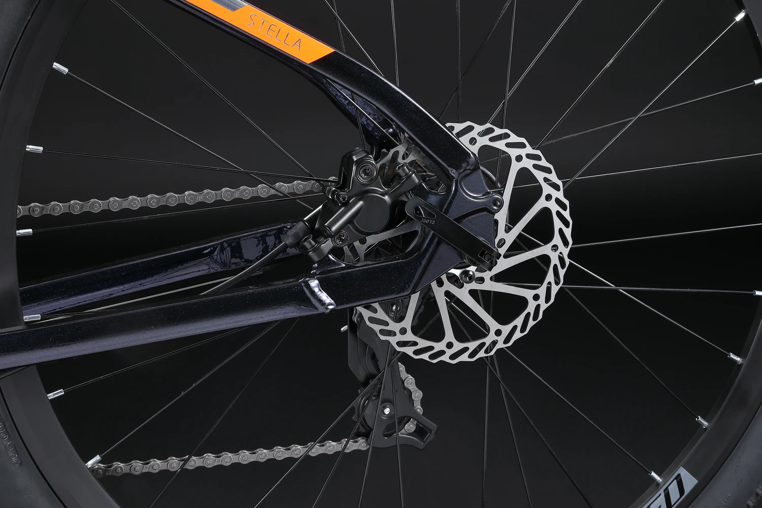 SUNPEED STELLA Women/Adult Hardtail Mountain Bike 27.5-Inch Wheels 24-Speed Twist Shifter 13.5 to 17-Inch Lightweight Aluminum