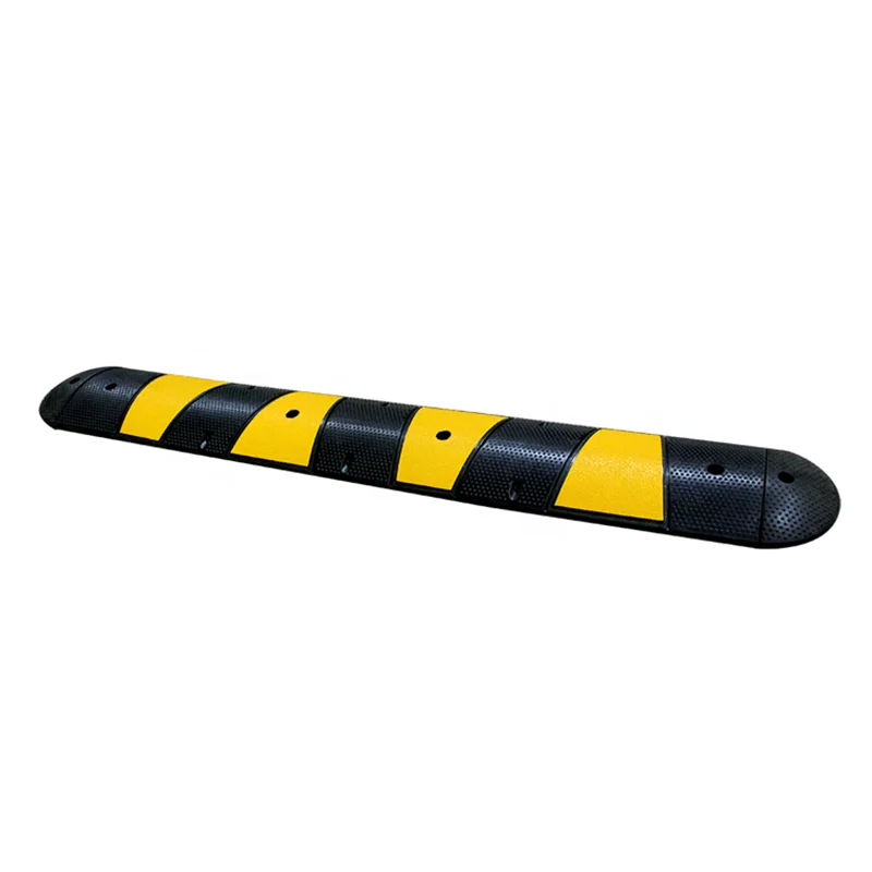 1830 mm Long  Post Road Safety Delineator Flexible Warning Unbreakable Rubber Speed Bump Hump