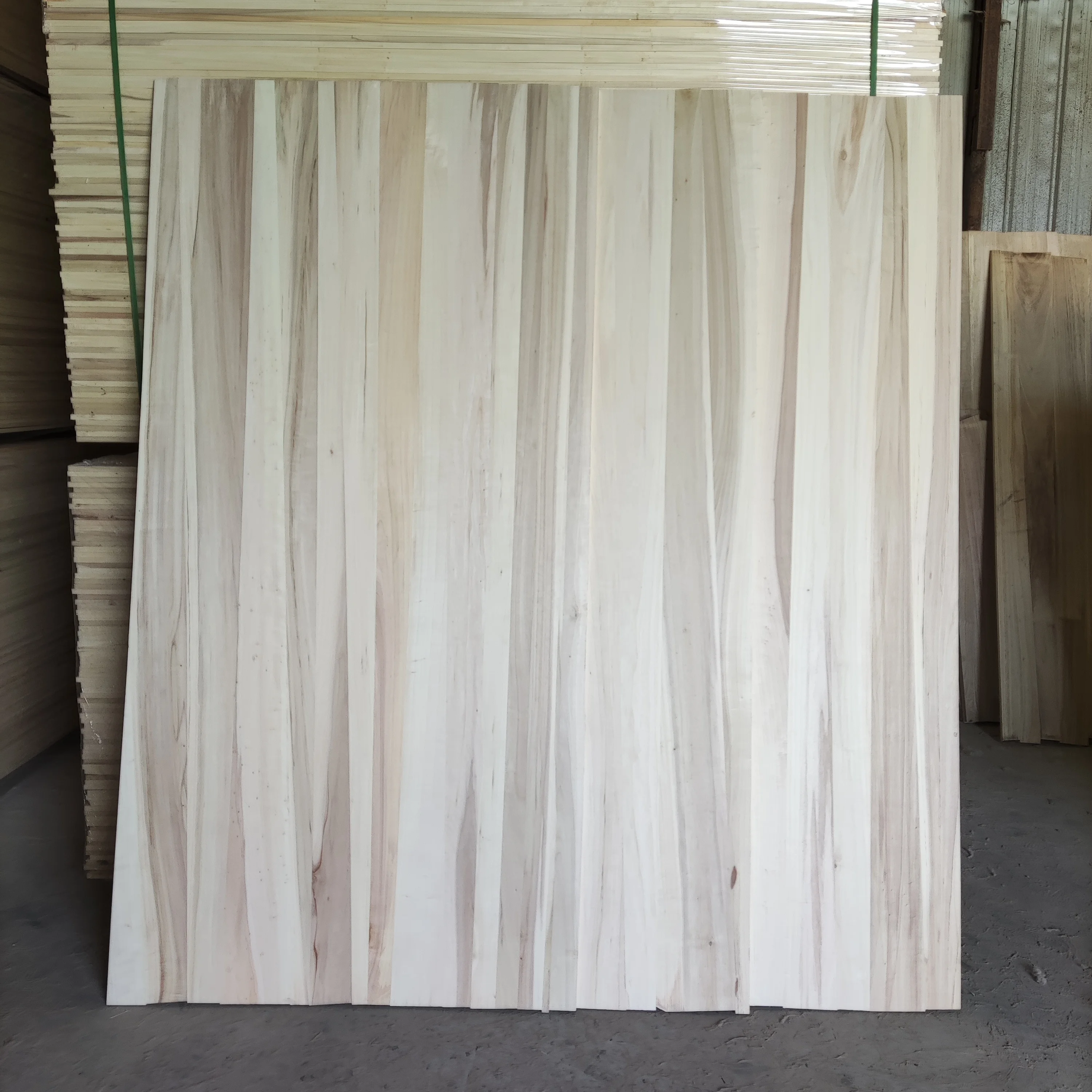 
Cedar Wood Poplar Wood Planks Poplar Lumber Wood Price 