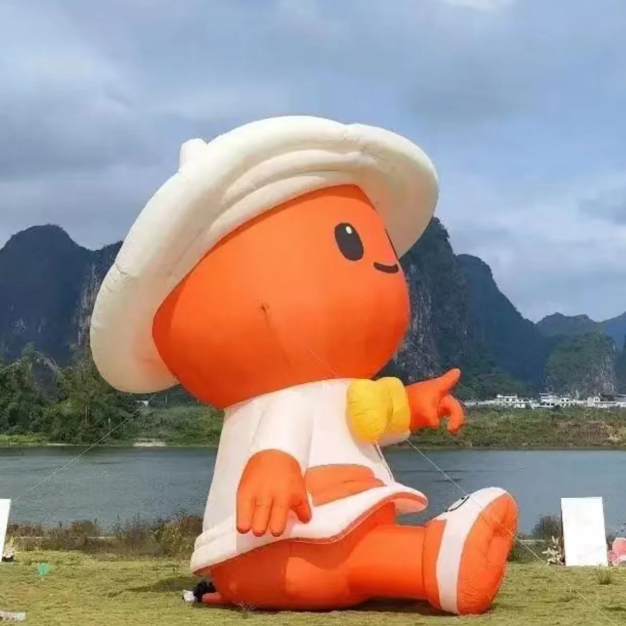 Outdoor Custom Inflatables Promotional Animal Cartoon Giant Inflatable Duck For Advertising