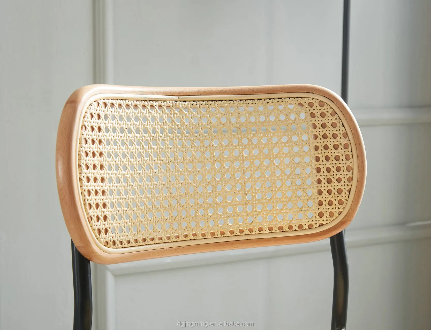 
Modern Bar Furniture Rattan metal Bar Stool 