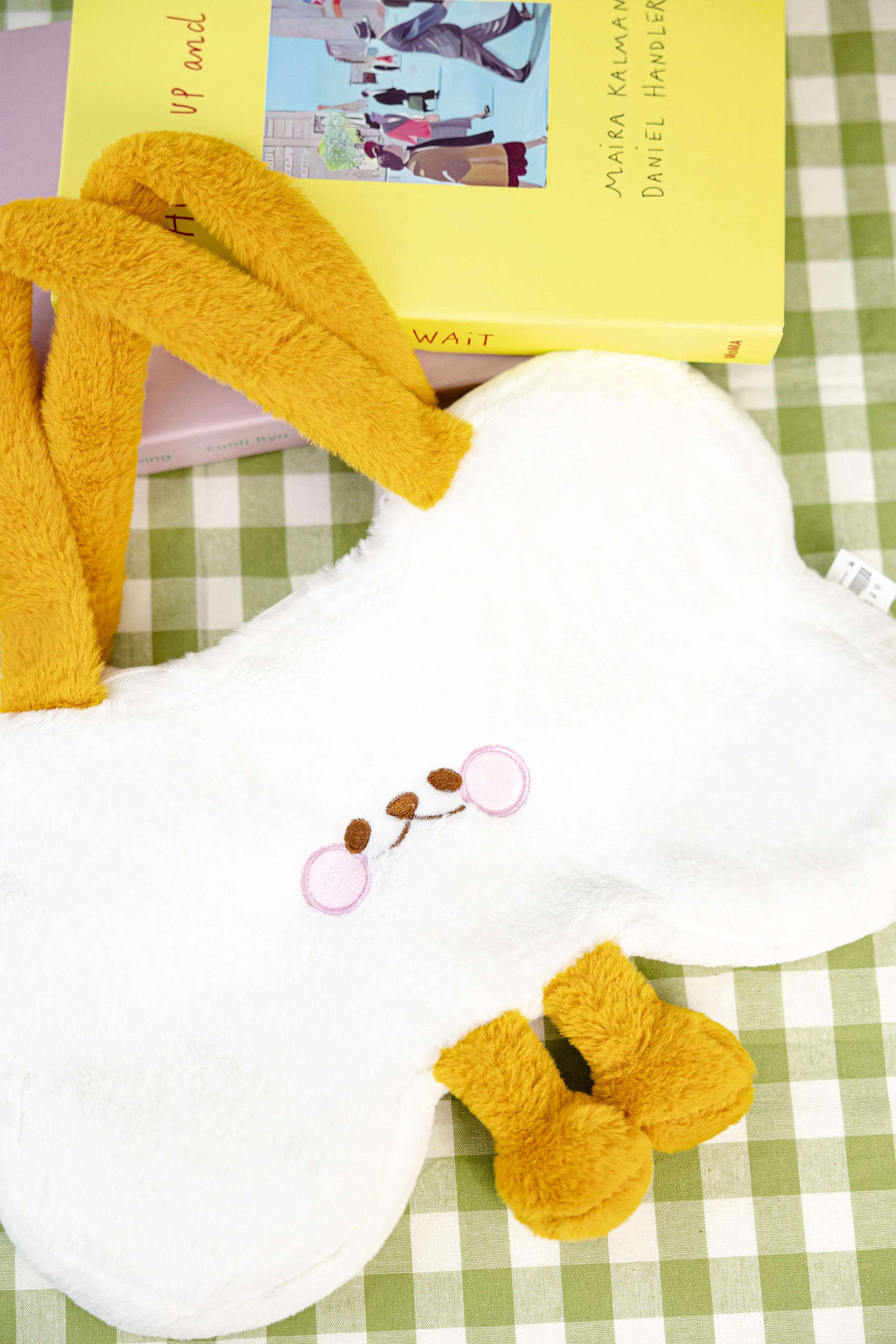 Popular selling cute cartoon plush bag soft cloth embroidered bone pattern bag for gifts