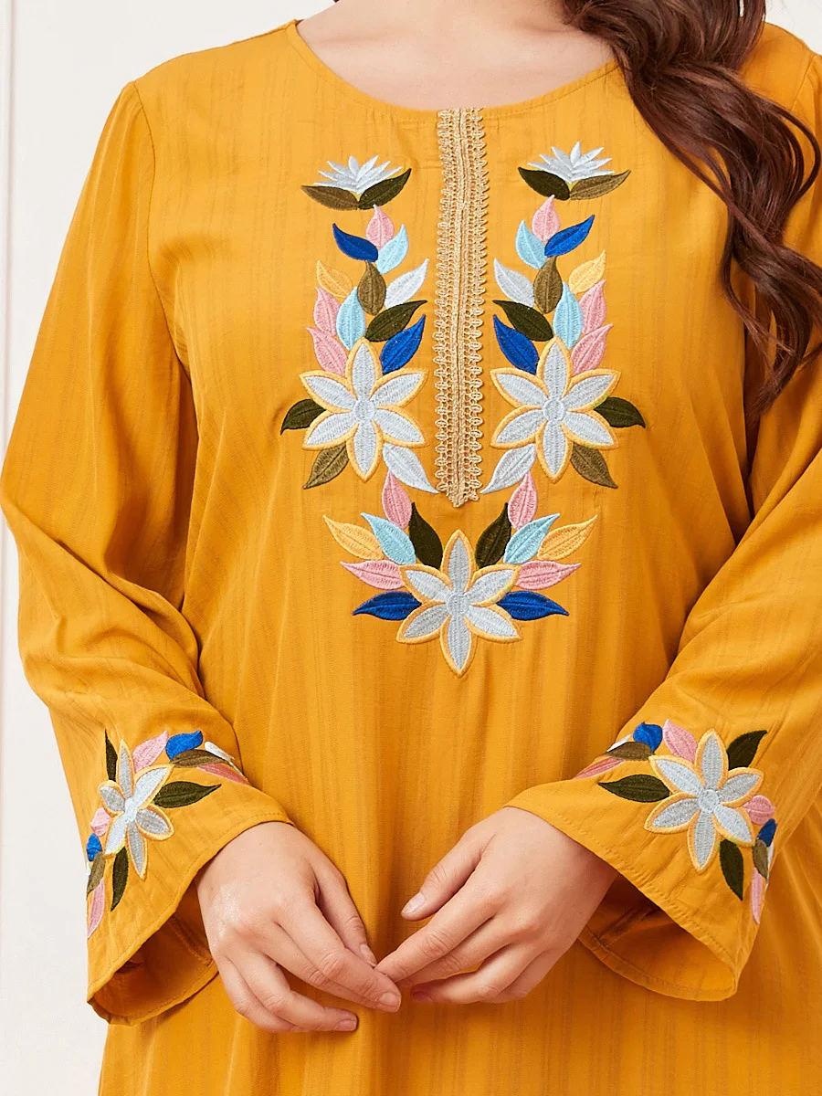 2021 women embroidered dress yellow printed muslim dress