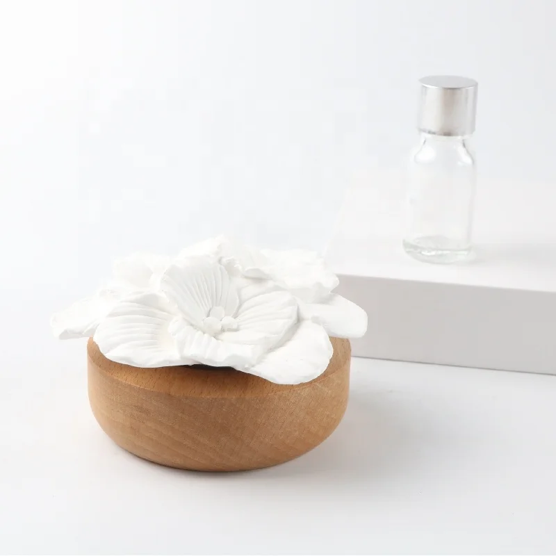 Stocked Creative Design Wood Based Flower Ceramic Air Freshener Home Decoration Aroma Porcelain Essential Oil Fragrance Diffuser