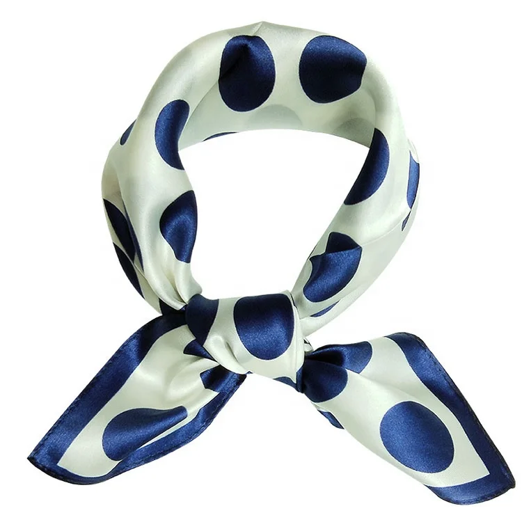 Wholesale Fashion Elegant Chain Flower Pattern Printed Pure Silk Satin Square Women Designer Scarf Bandana