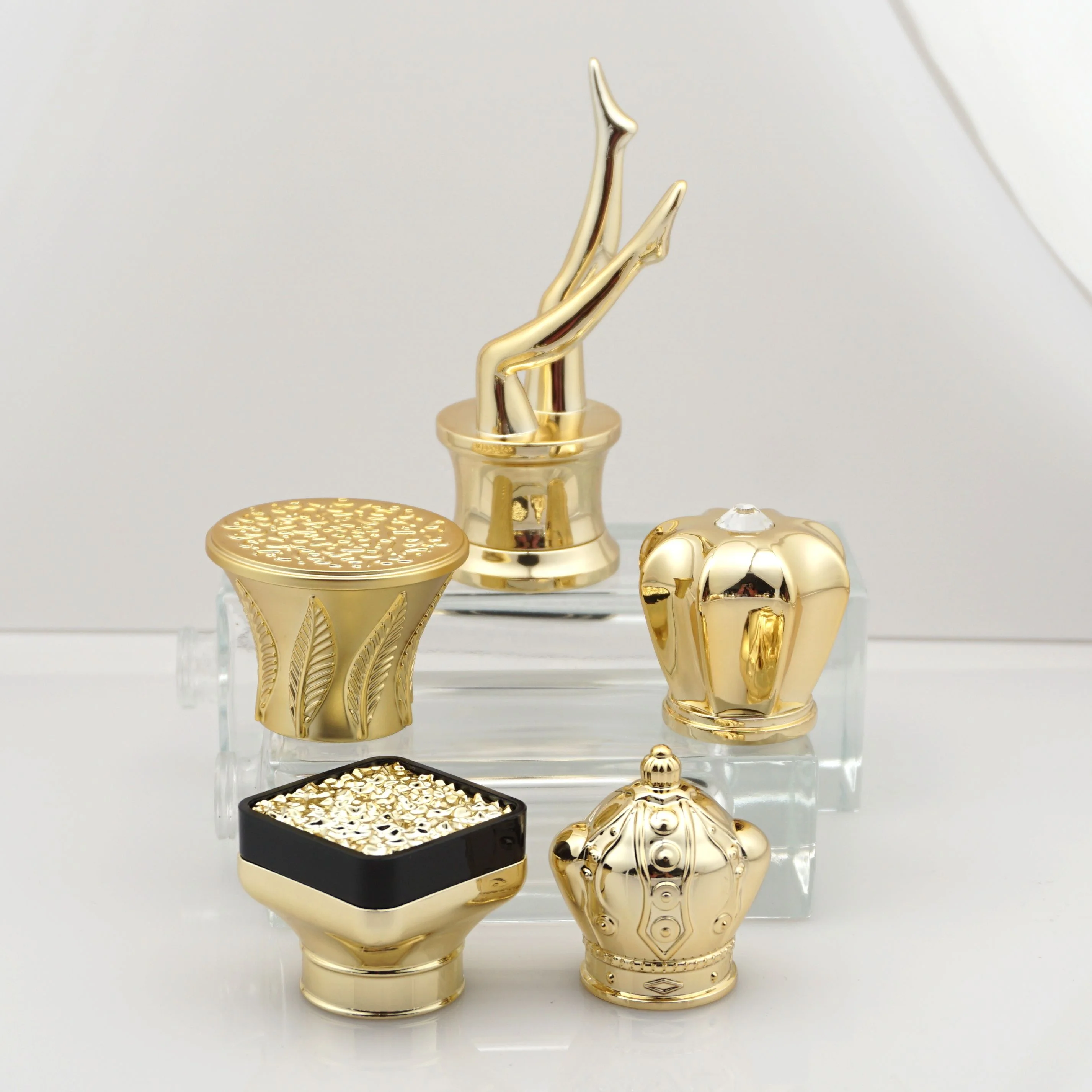 Customizable Zamac Metal Perfume Cap Special Screw-on Zinc Alloy for FEA15 Glass Bottles Featuring Your Brand Customization
