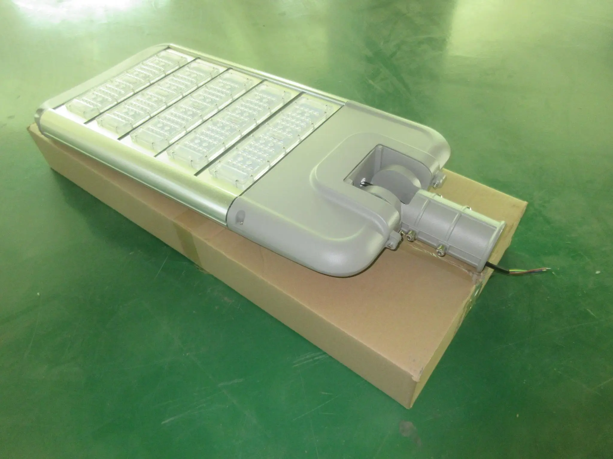 Classical OEM ODM 50W LED module IP65 Die-cast aluminum PC lens 250W led street light for road light