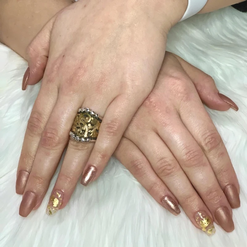 Crafts Decorations # 2.5 86% Copper Flake Imitation Gold Leaf for Handmade Art 20 Grams Per Bag Folk Art Metal Europe