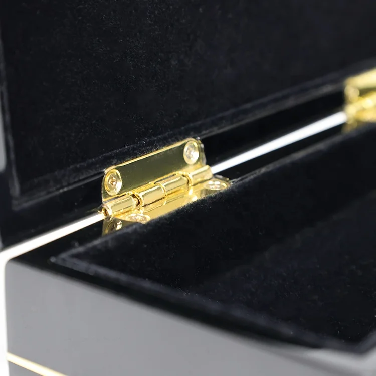 custom design cheap price handmade high quality glossy wooden packaging gift boxes