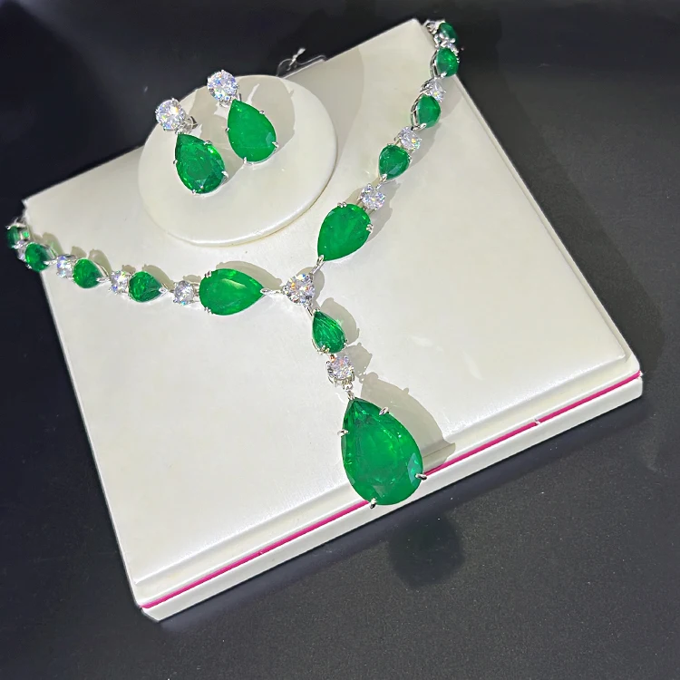 Luxury Silver Jewelry Zircon Pendant Necklace Charm CZ Diamond Chain Necklace Full Iced Out Green Stone Necklace